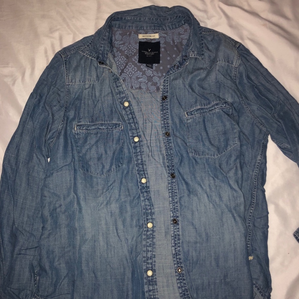 AMERICAN EAGLE jean shirt